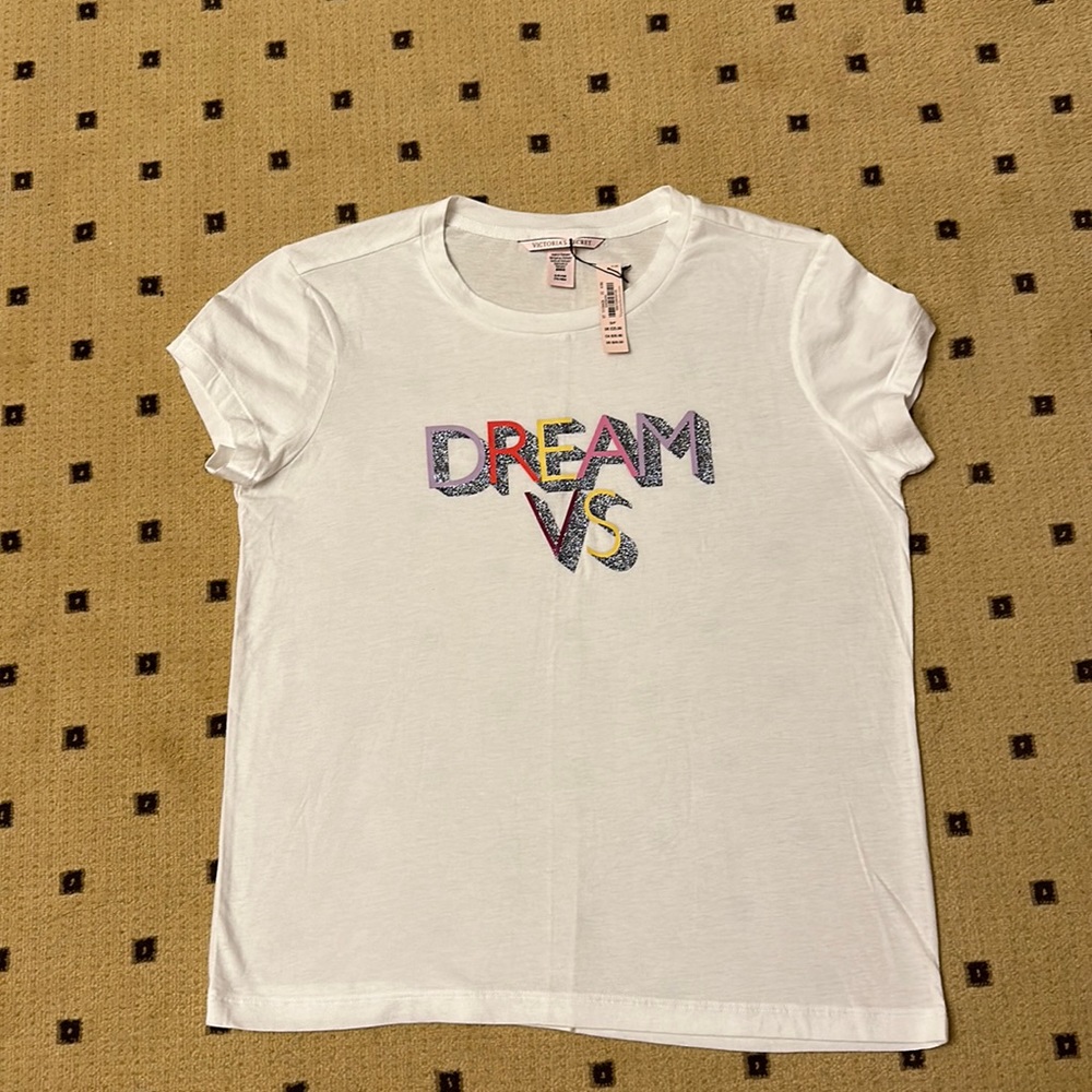 NWT VS T-SHIRT